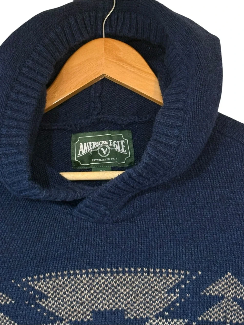 American Eagle Outfitters Men's Aztec Southwest Hooded Sweater Sz L Blue Tan